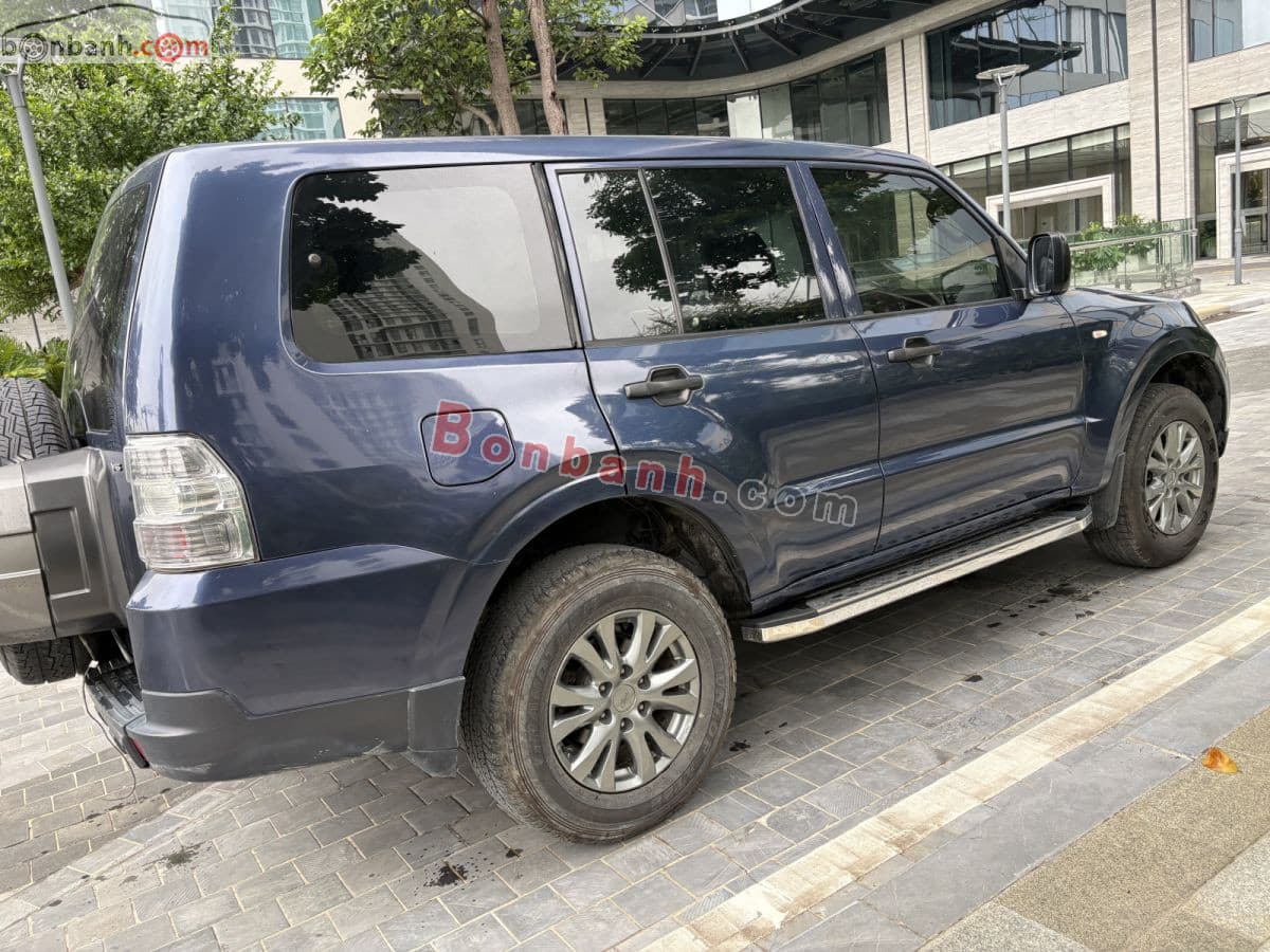2008 Mitsubishi Pajero 3.0 - ảnh nhỏ 3