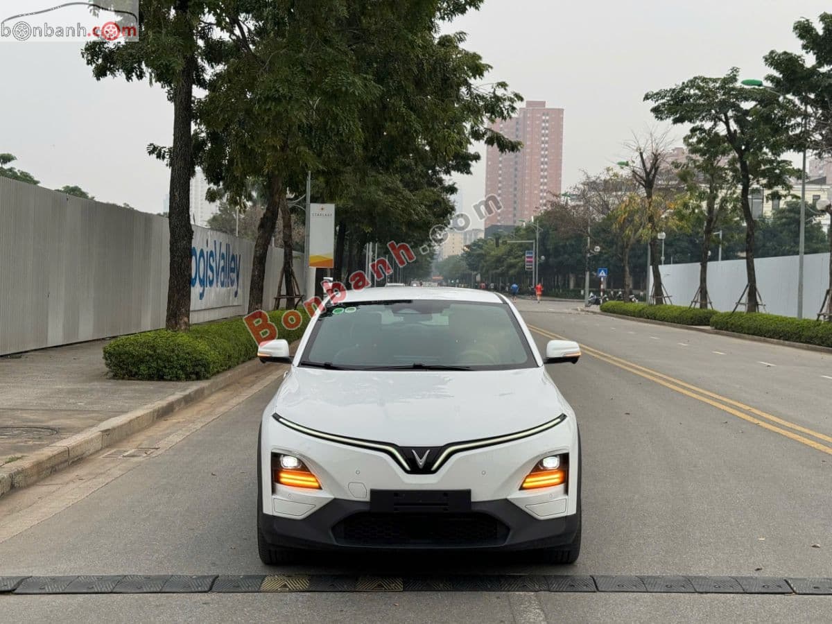 2025 VinFast VF6 Plus