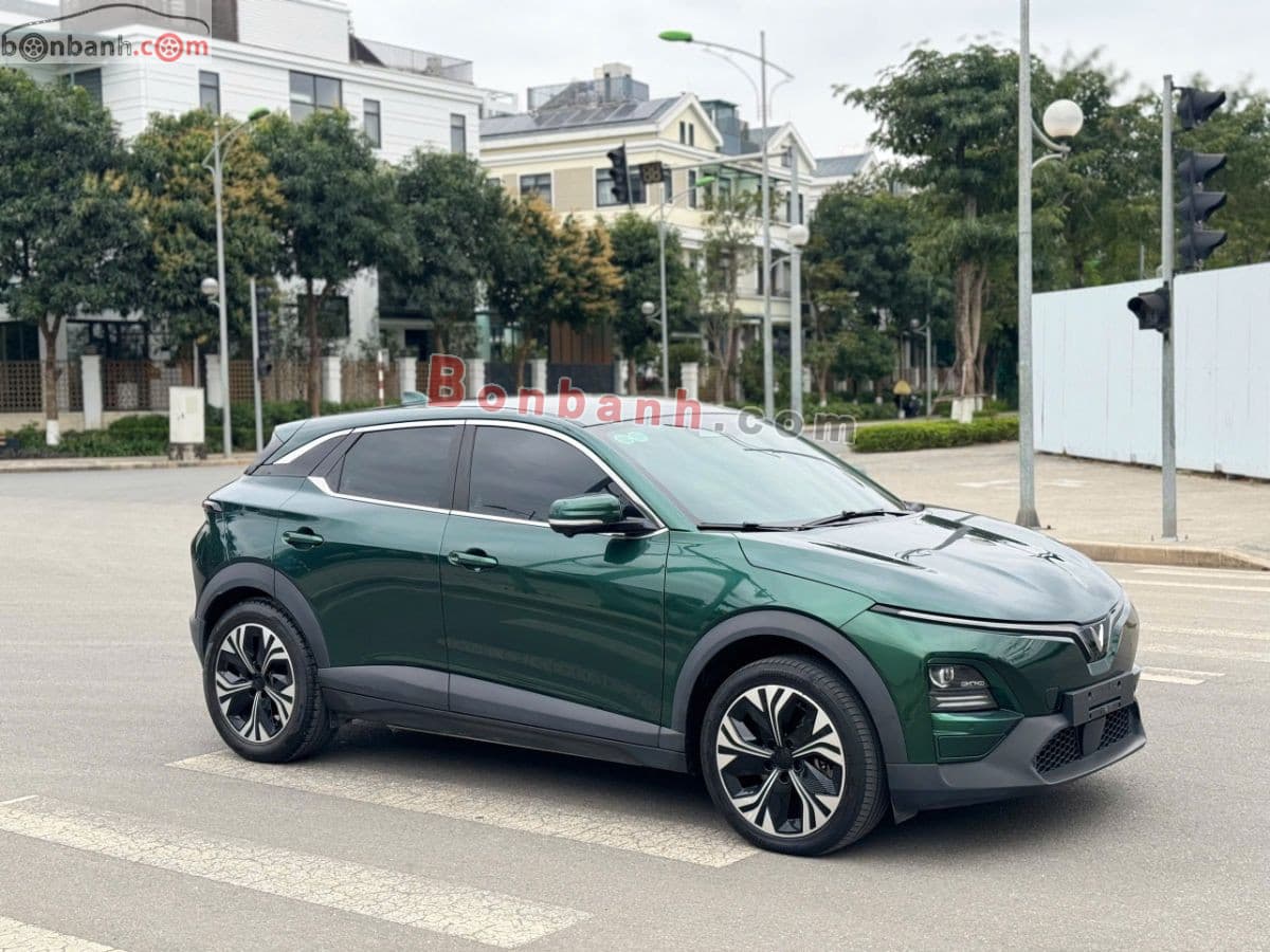 2025 VinFast VF6 Plus