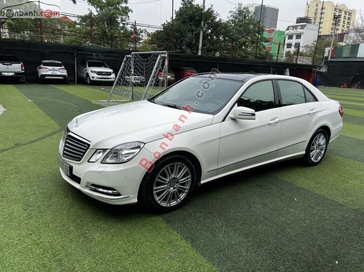 2011 Mercedes-Benz E class E300