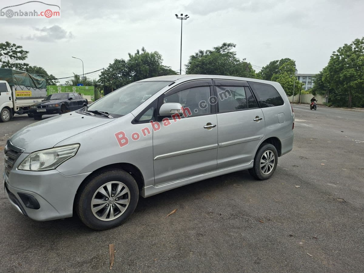 2015 Toyota Innova 2.0E