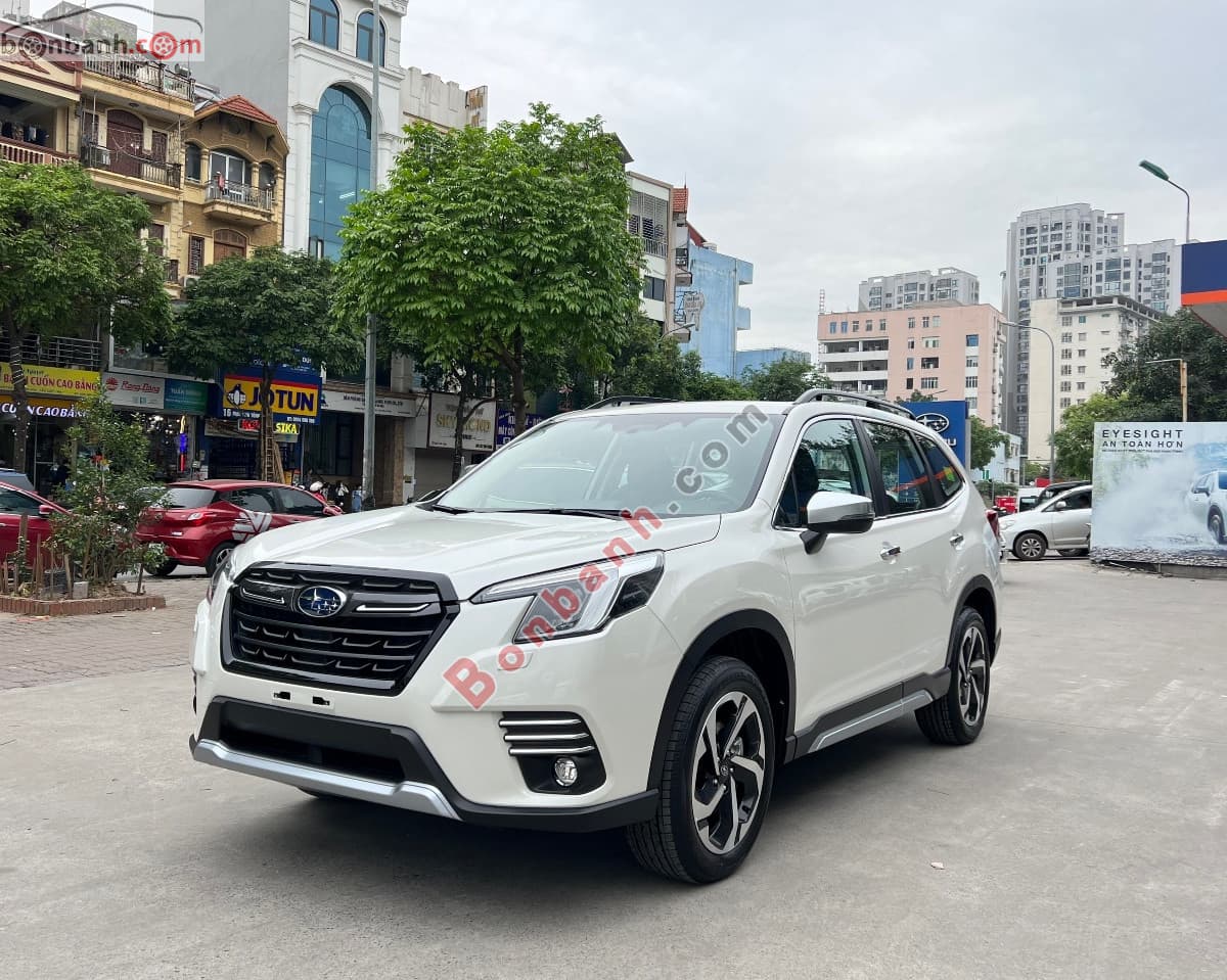 2024 Subaru Forester 2.0i-S EyeSight