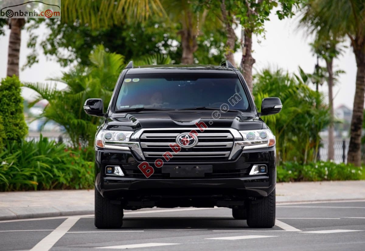 2020 Toyota Land Cruiser 4.6 V8