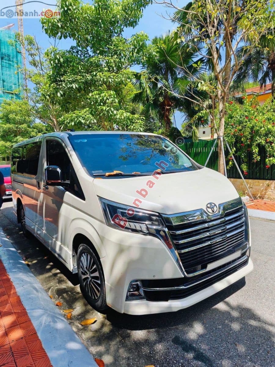 2020 Toyota Granvia 2.8 AT