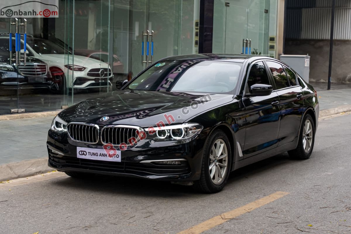 2018 BMW 5 Series 520i