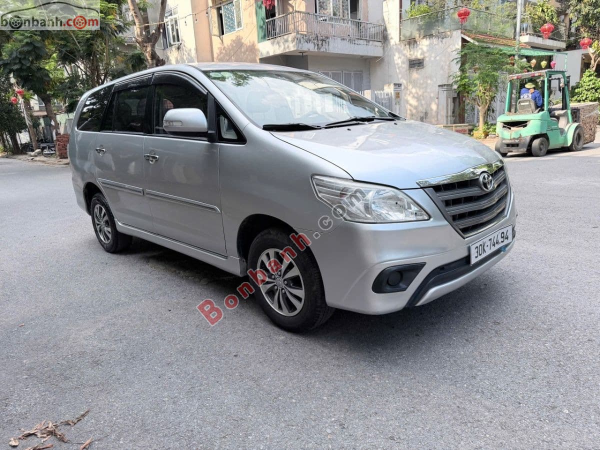 2015 Toyota Innova 2.0E