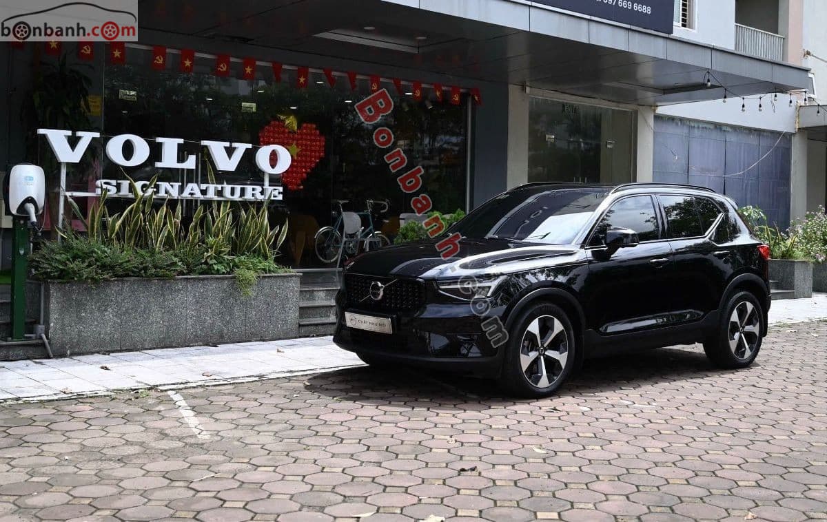 2022 Volvo XC40 Ultimate B5 AWD