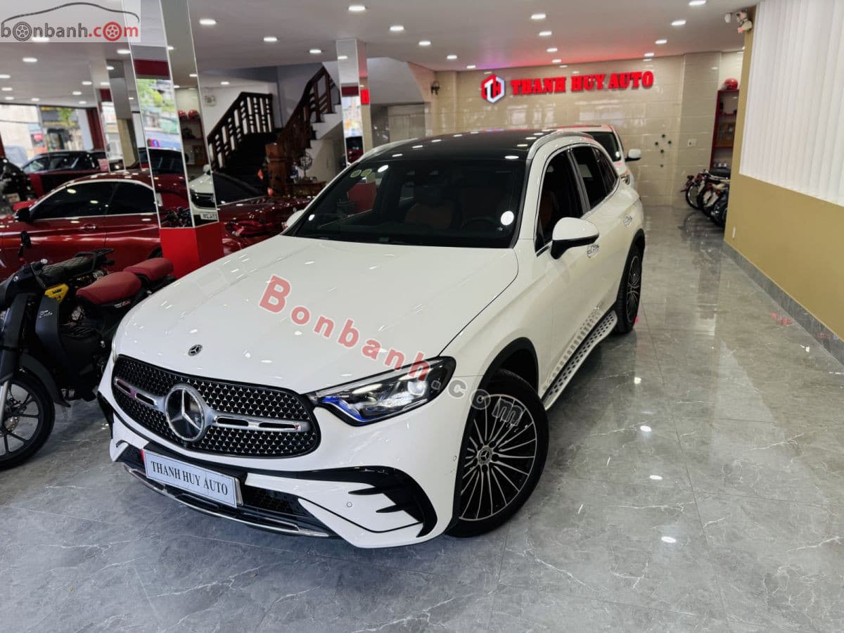 2024 Mercedes-Benz GLC 300 4Matic