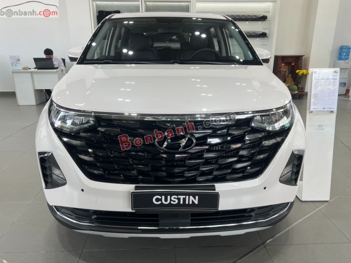 2026 Hyundai Custin Cao Cấp 1.5T