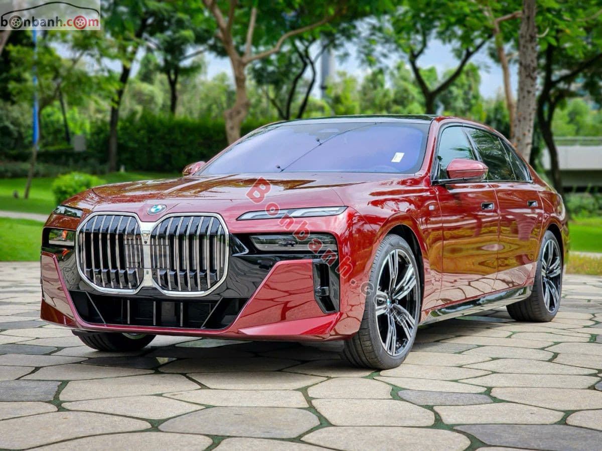 2025 BMW 7 Series 735i