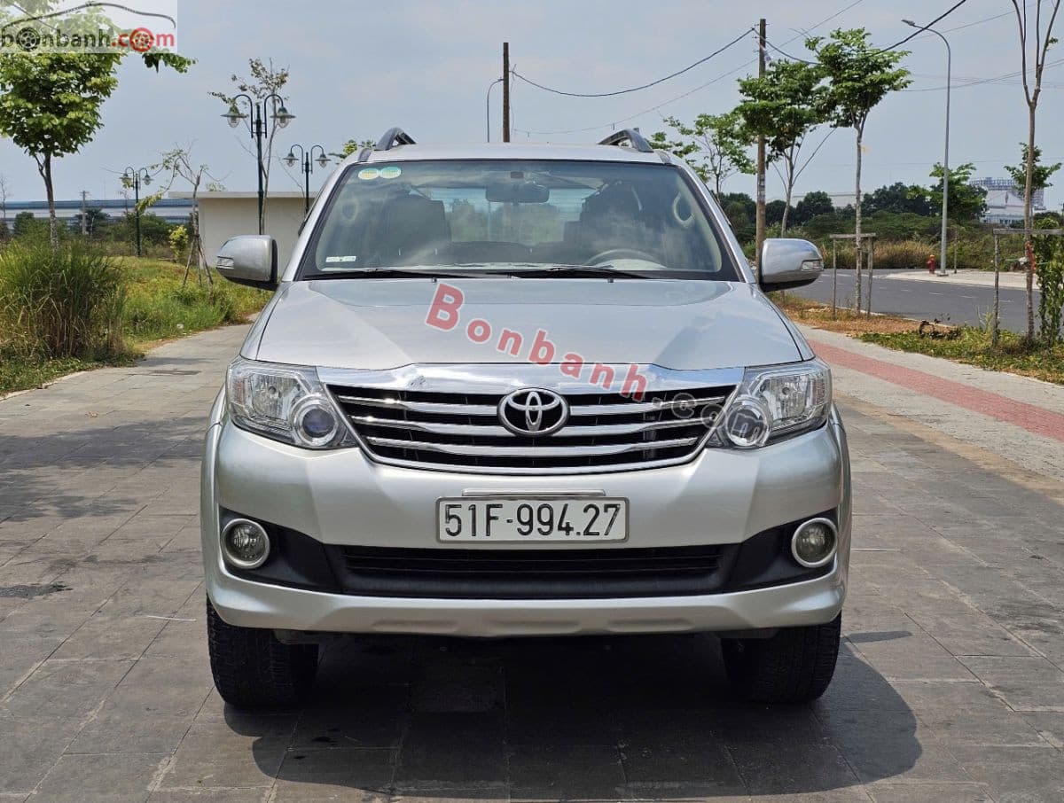 2012 Toyota Fortuner 2.5G