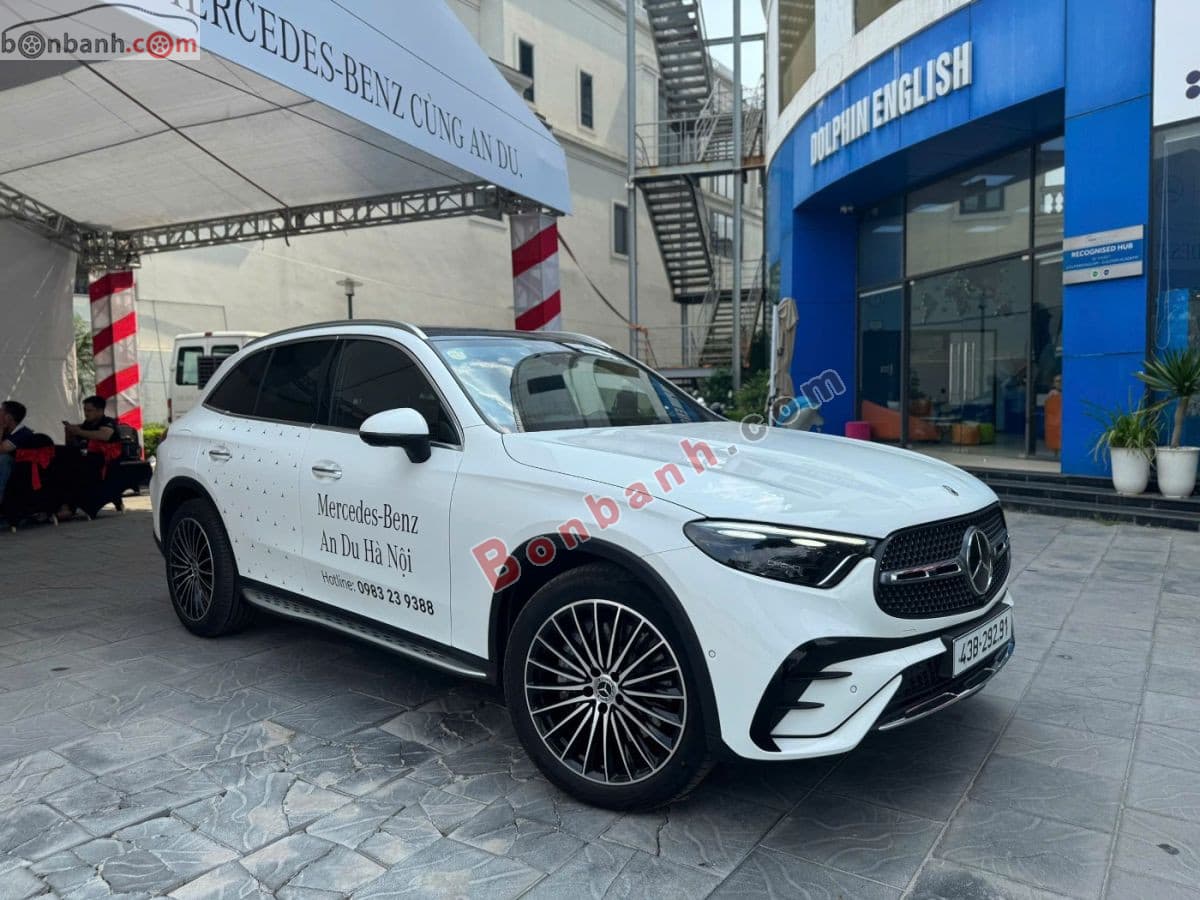 2025 Mercedes-Benz GLC 300 4Matic