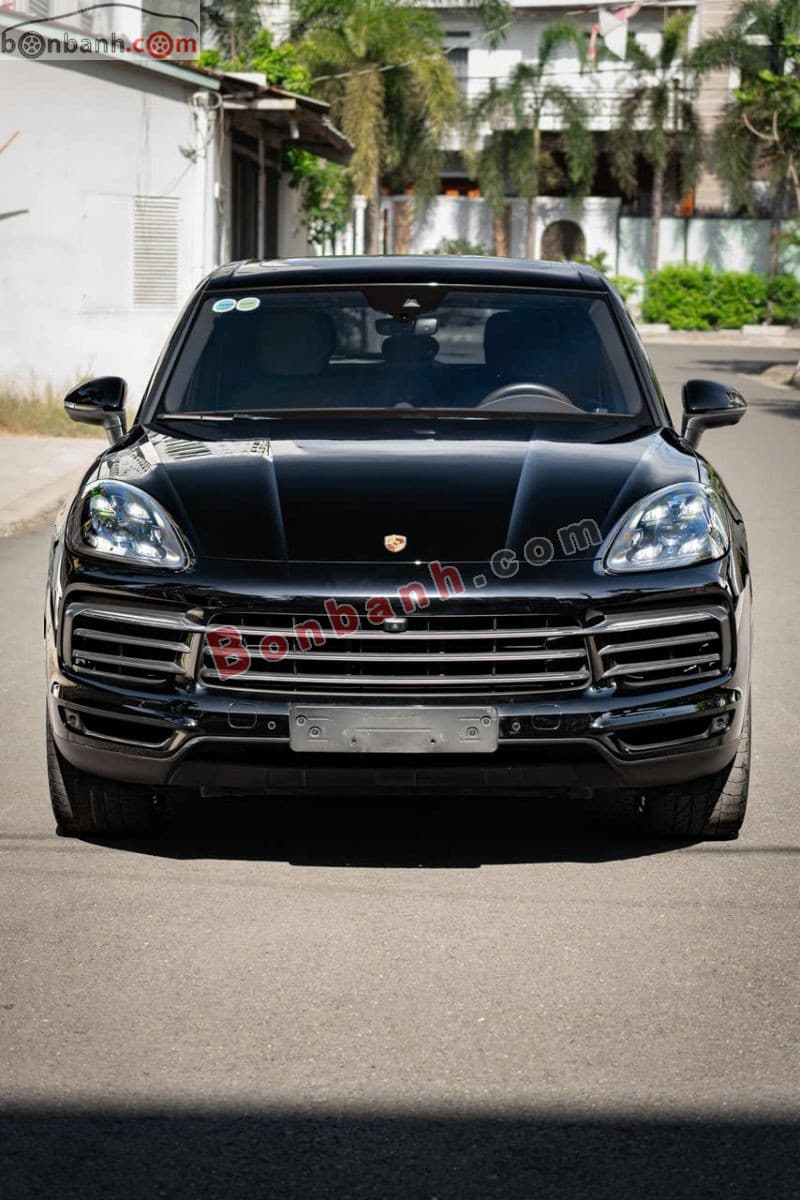 2022 Porsche Cayenne Platinum Edition