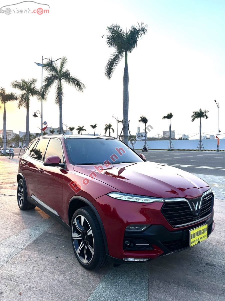 2021 VinFast Lux SA 2.0 Premium 2.0 AT