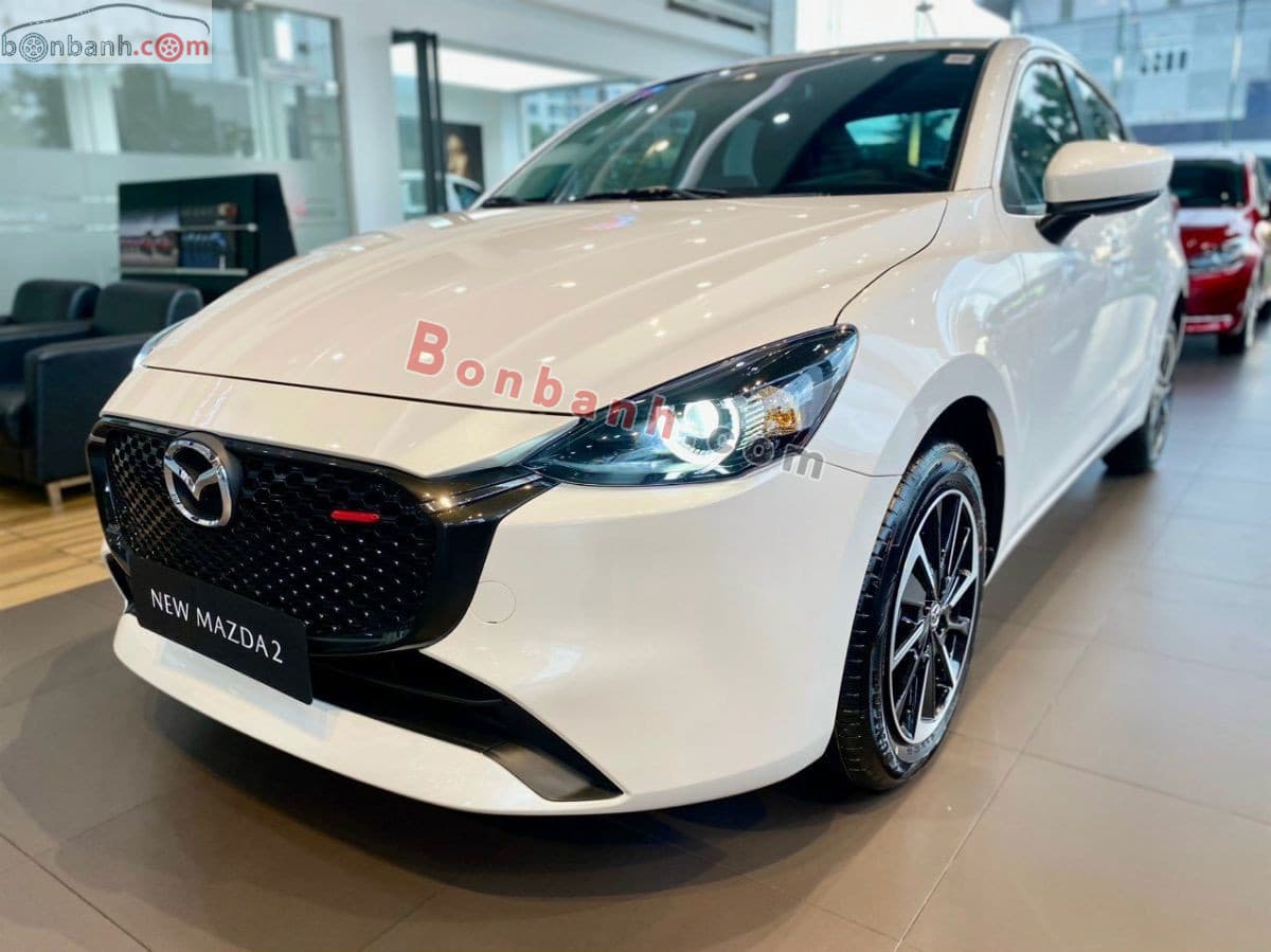 2026 Mazda 2 Sport Luxury