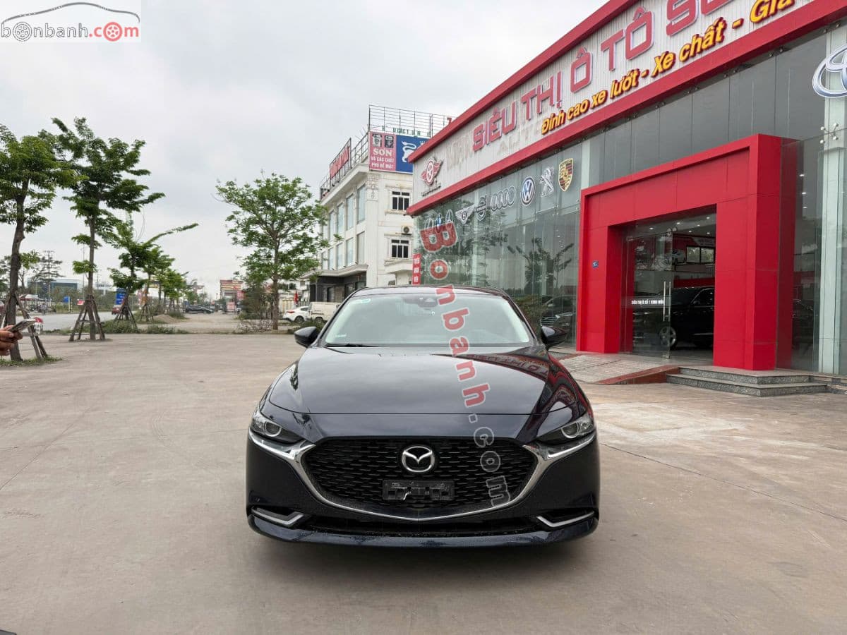 2022 Mazda 3 1.5L Luxury