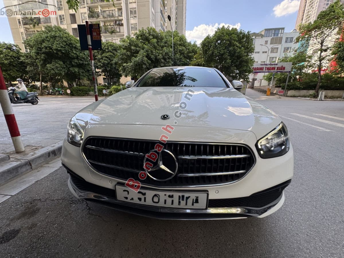 2021 Mercedes-Benz E class E180 - Image 1