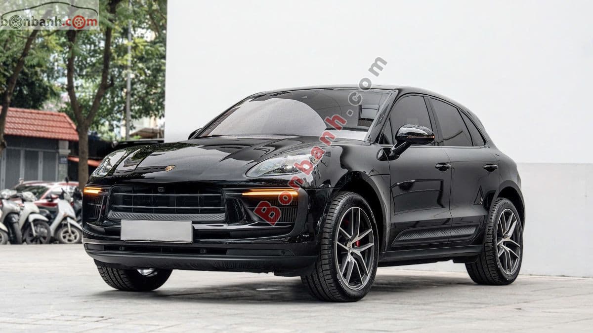 2022 Porsche Macan S