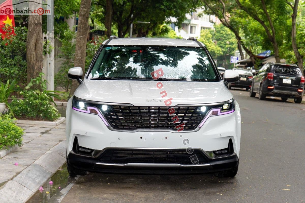2024 Kia Carnival Premium 2.2D 8S