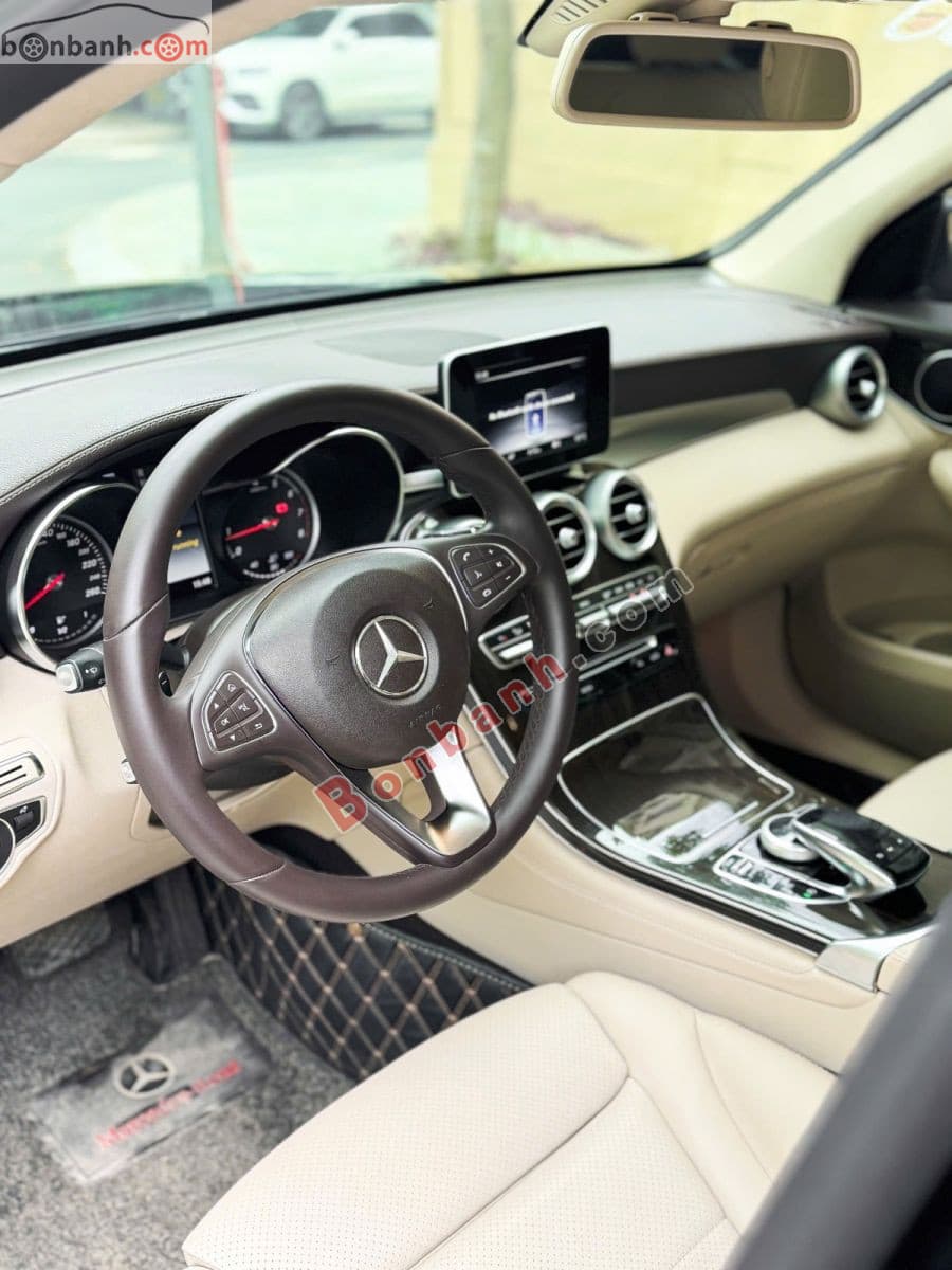 2019 Mercedes-Benz GLC 200 - ảnh nhỏ 4