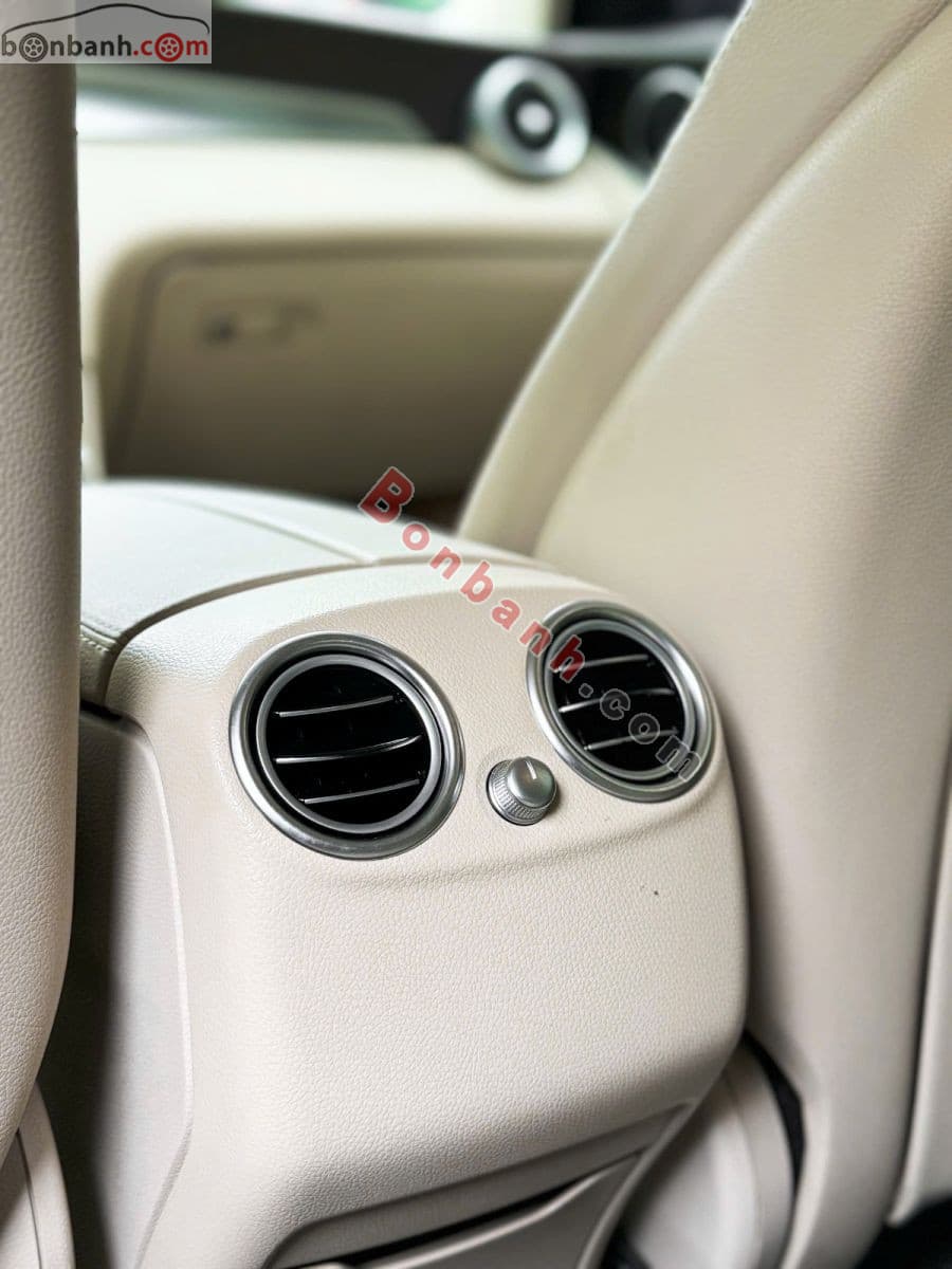 2019 Mercedes-Benz GLC 200 - ảnh nhỏ 8