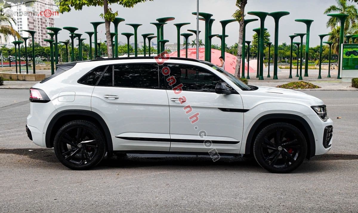 2025 Volkswagen Teramont X Platinum 2.0 AT