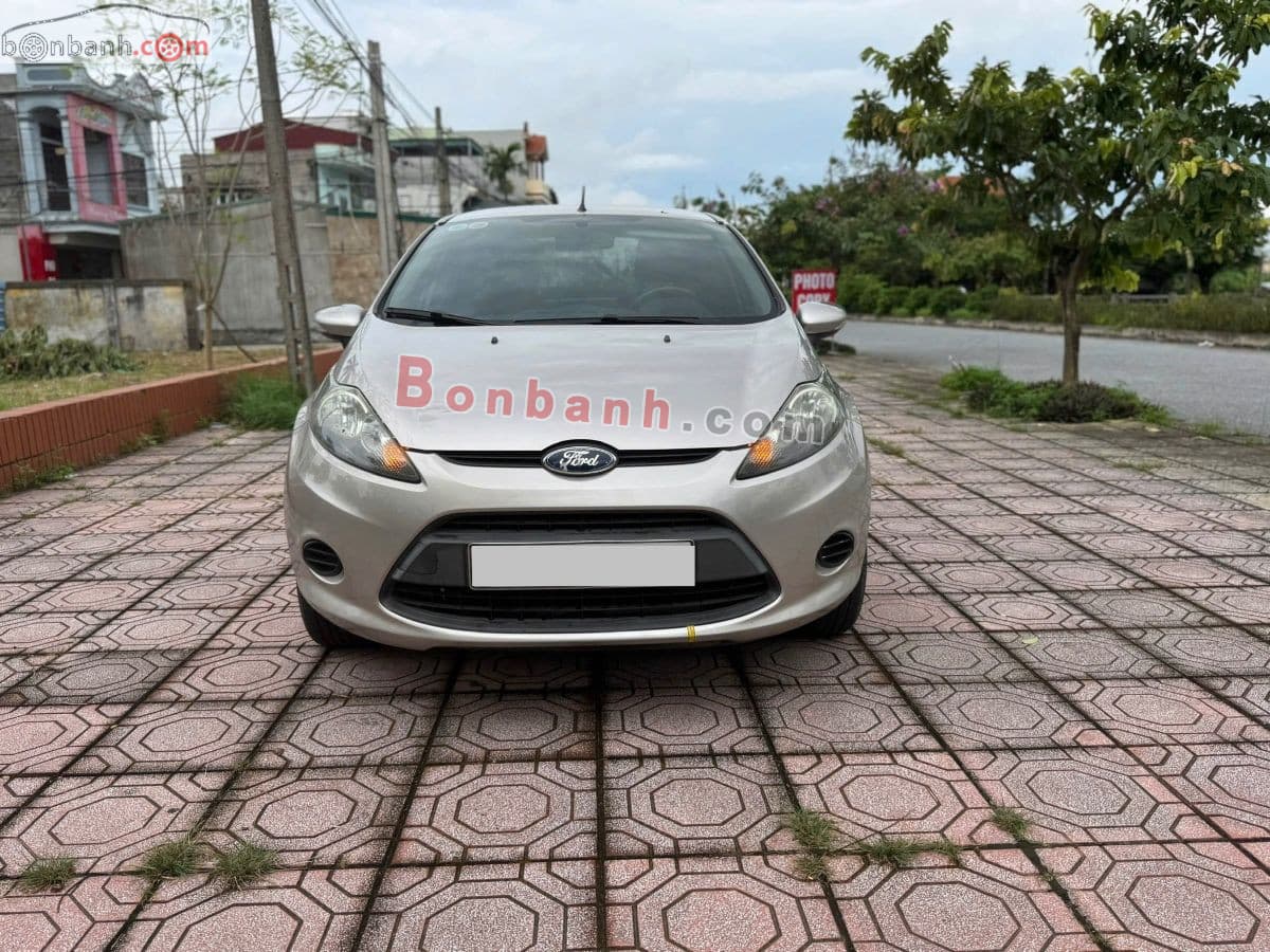 2013 Ford Fiesta 1.6 AT