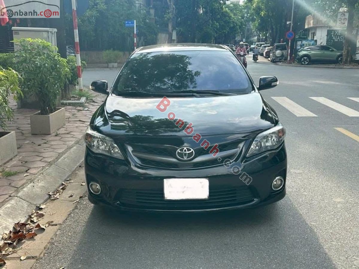 2014 Toyota Corolla altis 2.0V