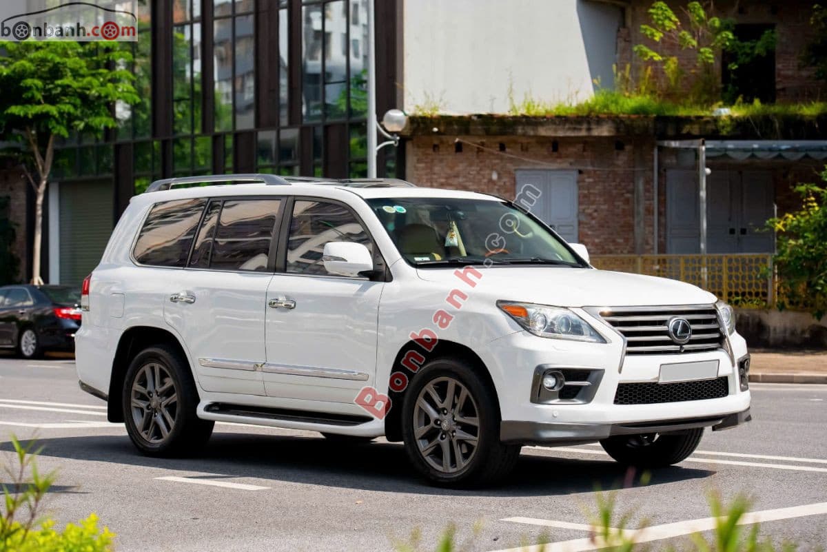 2013 Lexus LX 570