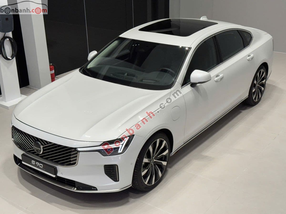 2025 Volvo S90 Plug-in Hybrid Ultra T8 AWD