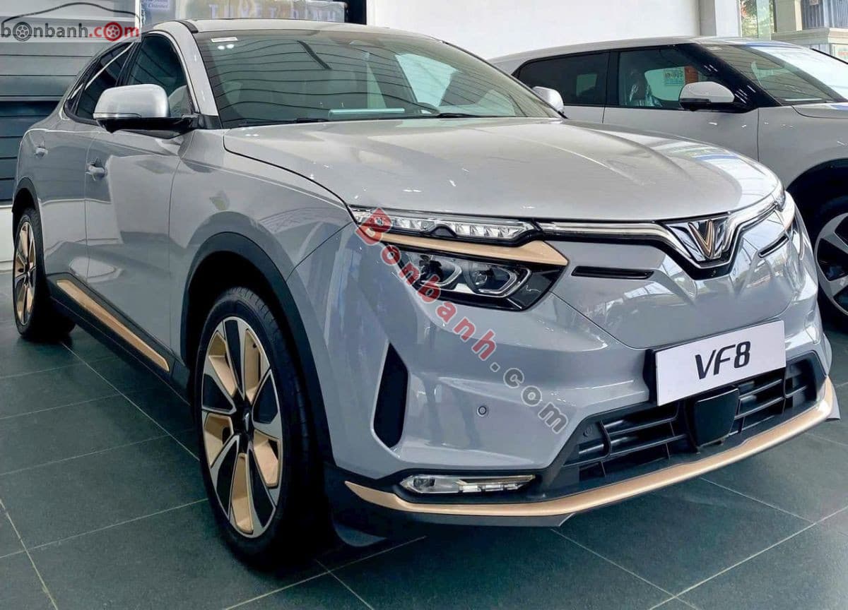 2025 VinFast VF8 Plus AWD - Image 1