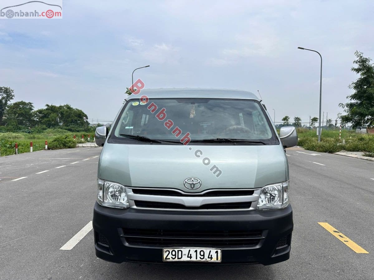 2010 Toyota Hiace Van 2.5