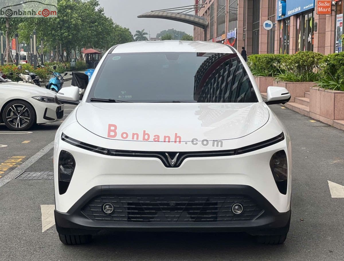 2026 VinFast VF MPV 7 AT