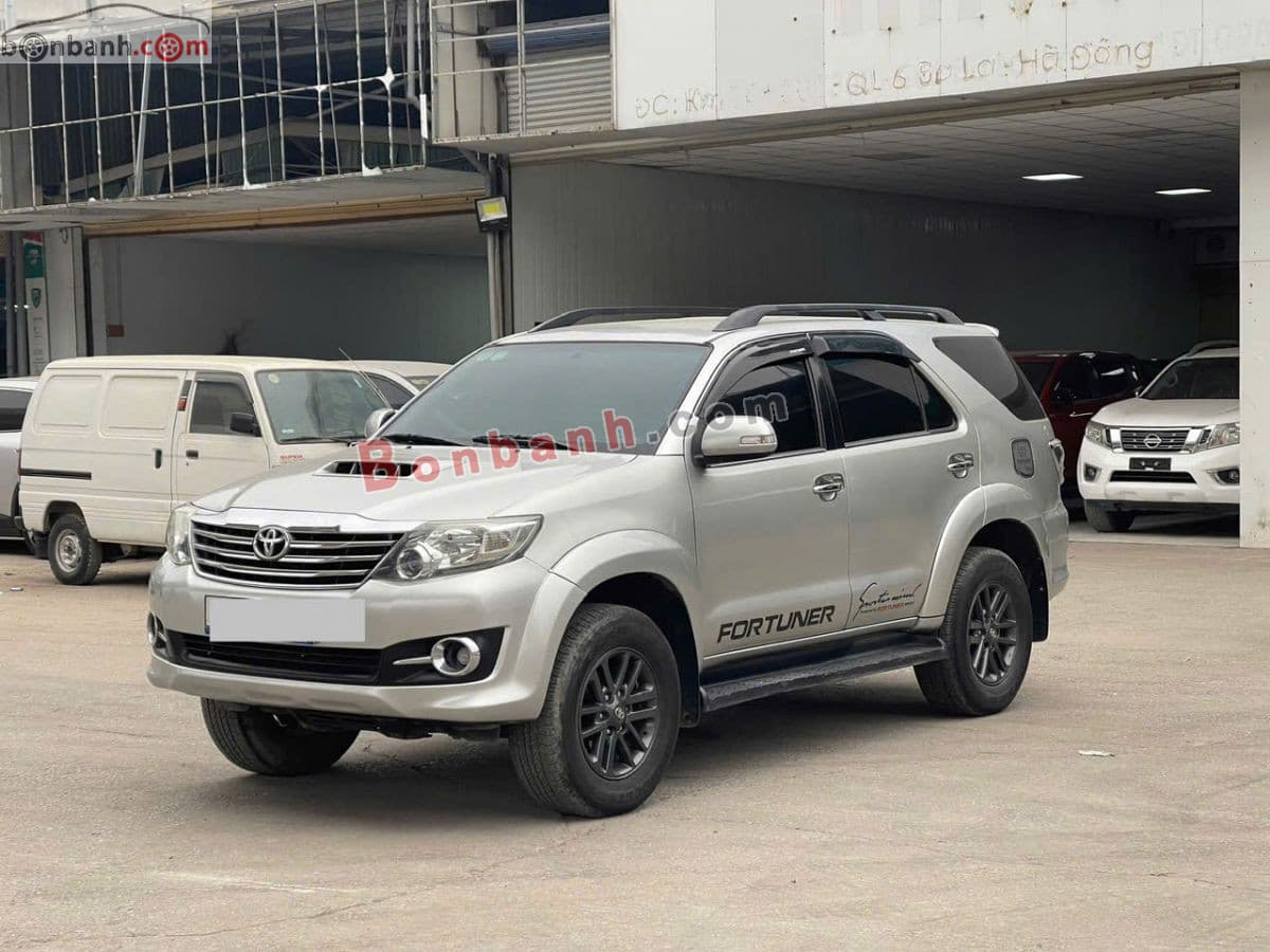 2015 Toyota Fortuner 2.5G - Image 1