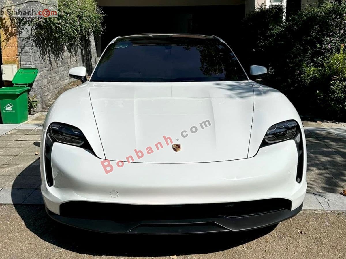 2021 Porsche Taycan Base