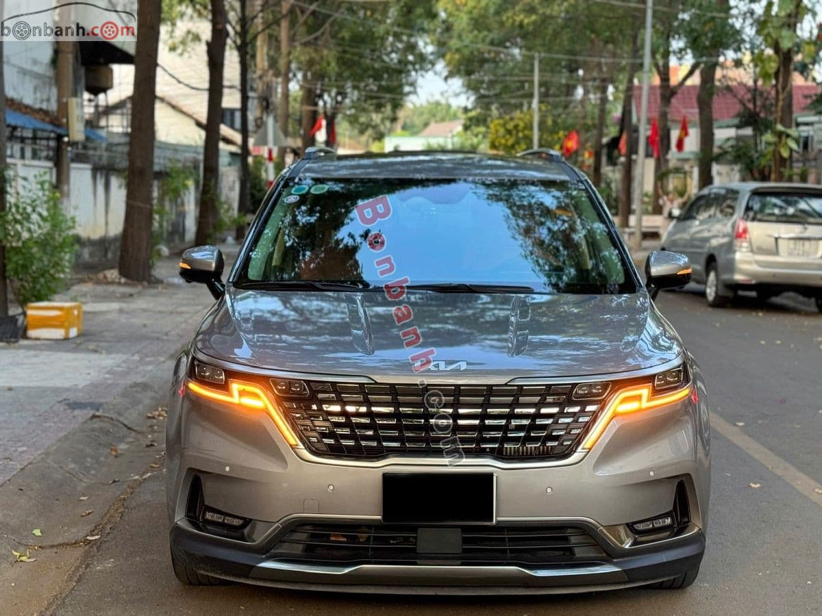2023 Kia Carnival Signature 2.2D