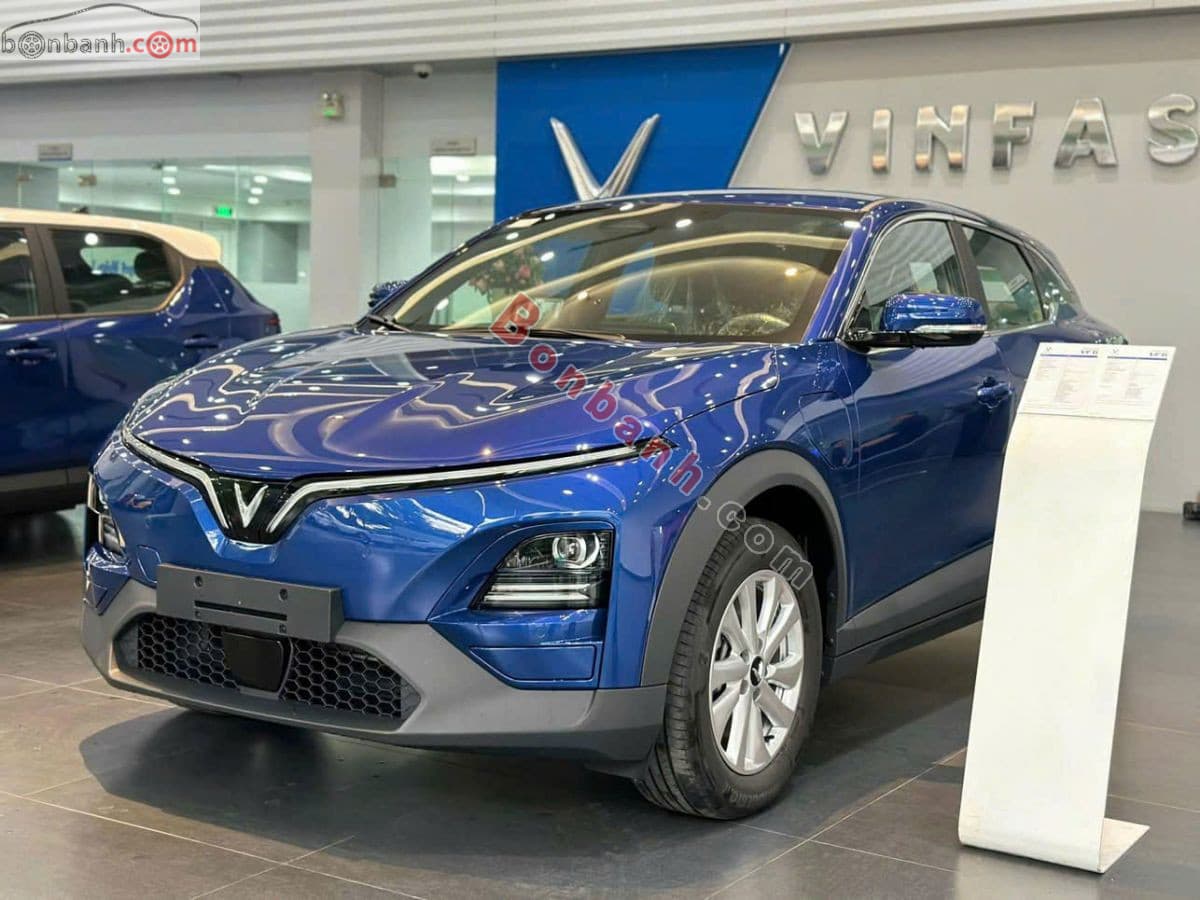 2026 VinFast VF6 Eco