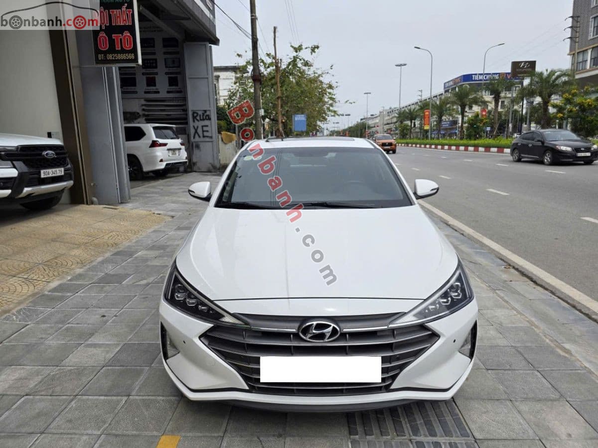 2020 Hyundai Elantra 2.0 AT