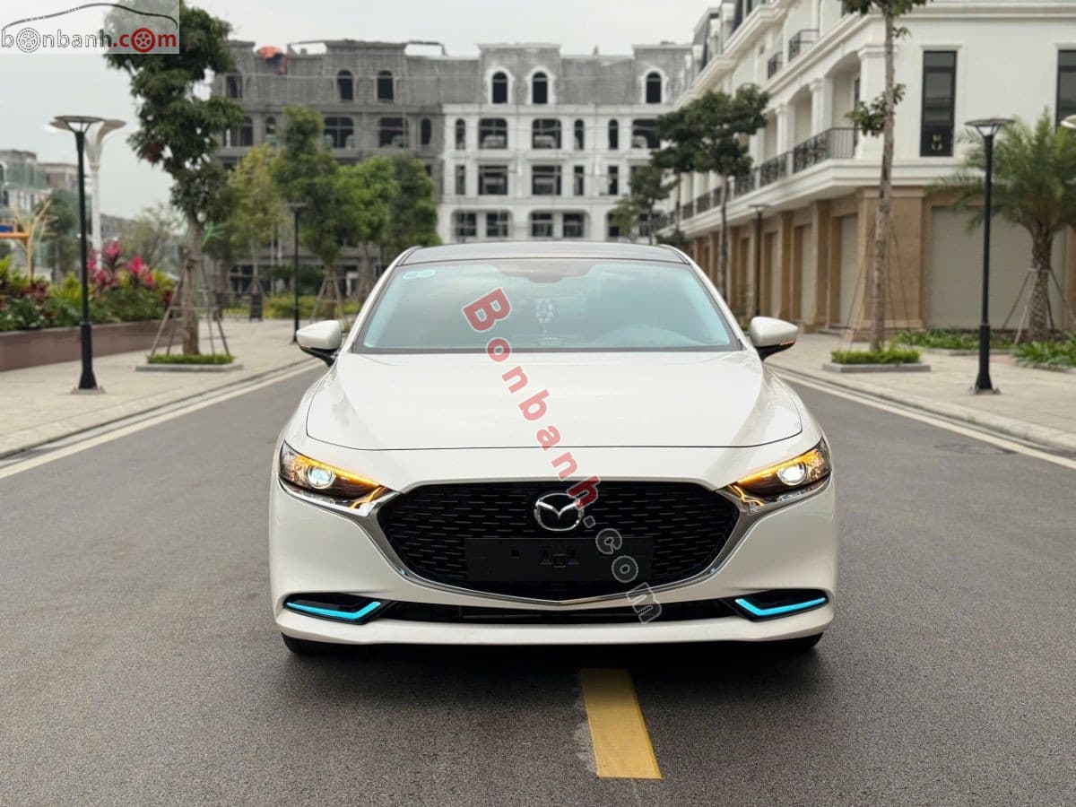 2024 Mazda 3 1.5L Luxury - Image 1