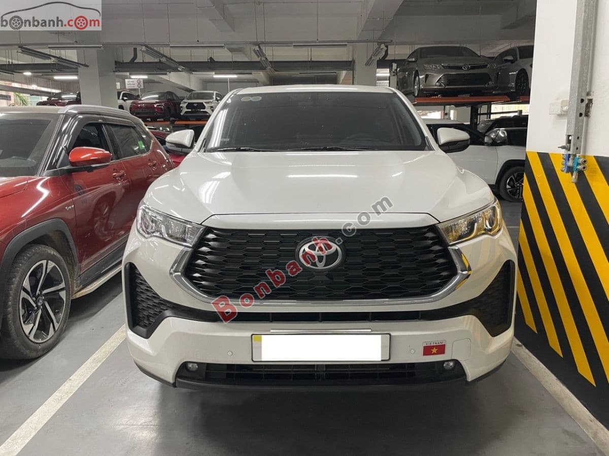 2025 Toyota Innova Cross 2.0V CVT
