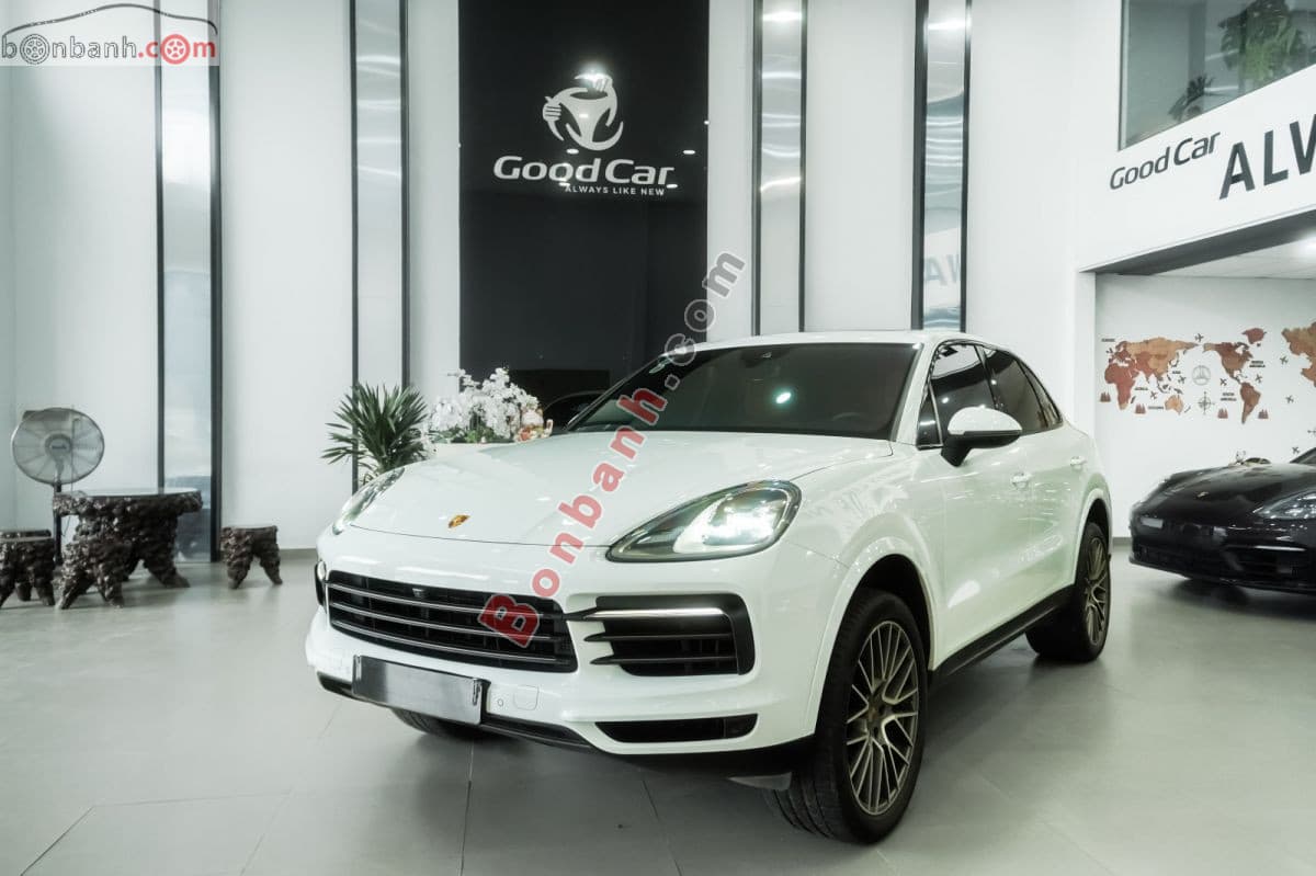 2022 Porsche Cayenne Platinum Edition