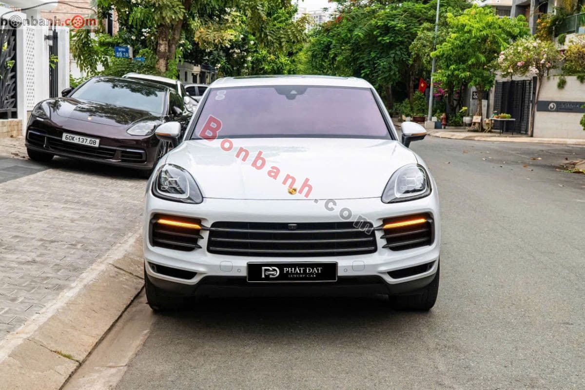 2022 Porsche Cayenne Platinum Edition