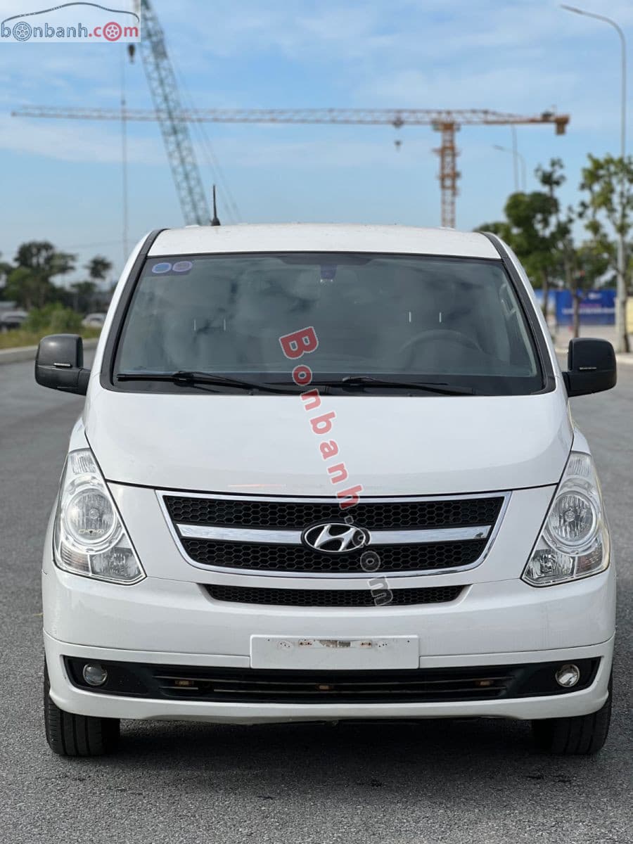 2014 Hyundai Grand Starex Van 2.5 AT