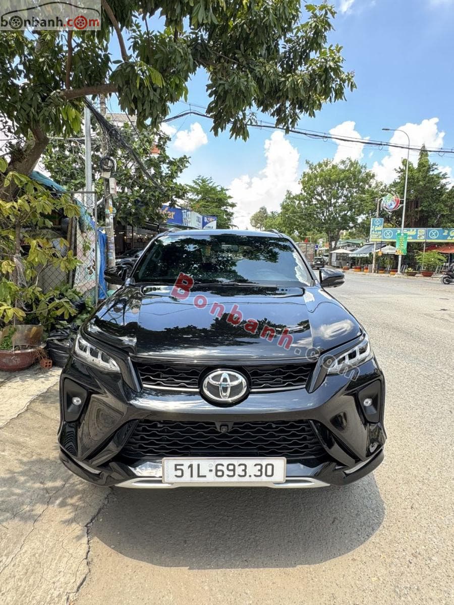 2025 Toyota Fortuner Legender 2.4L 4x2 AT