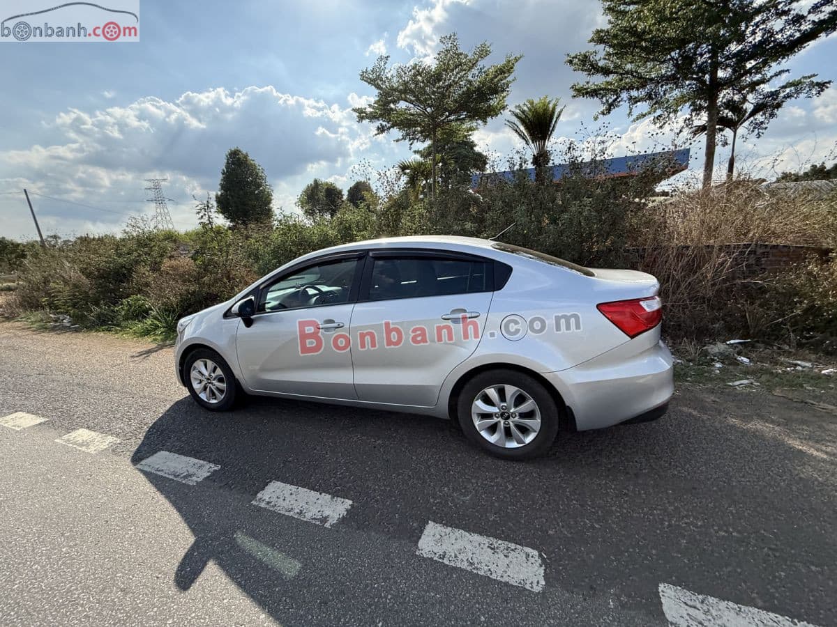 2016 Kia Rio 1.4 MT
