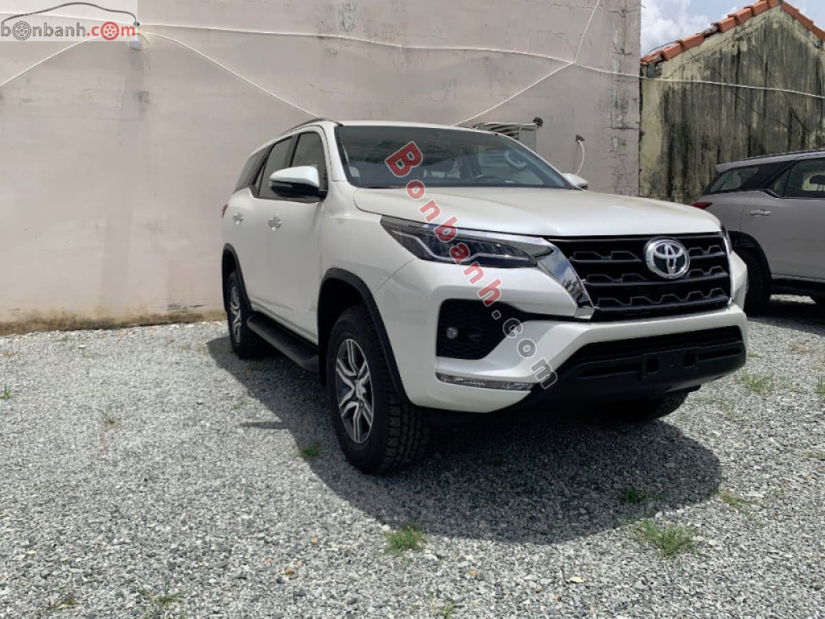 2026 Toyota Fortuner 2.7L 4x2 AT