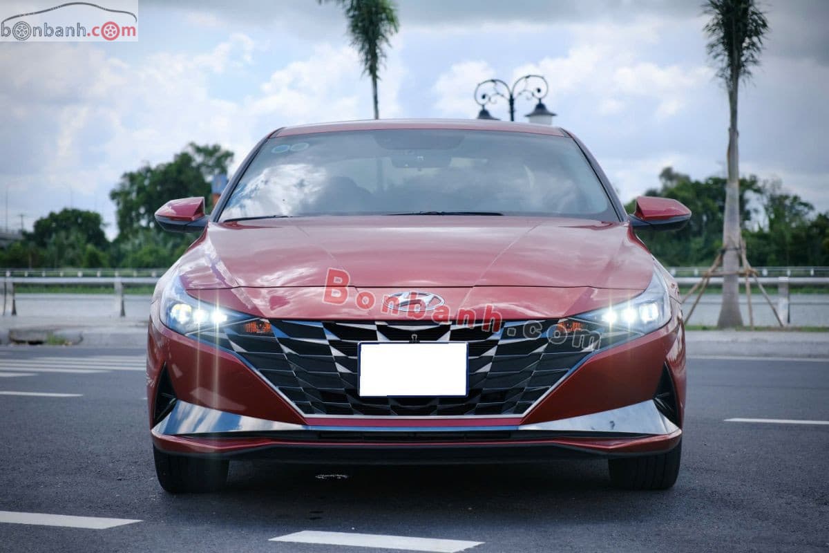 2024 Hyundai Elantra 1.6 AT Đặc biệt