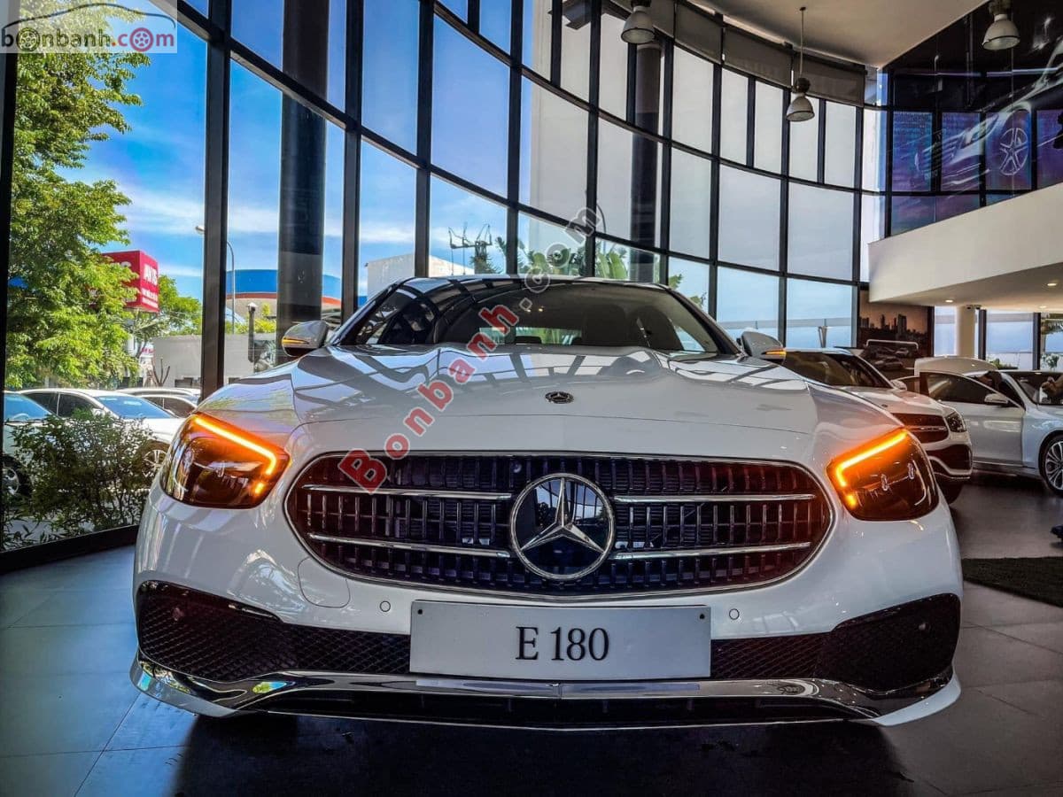 2025 Mercedes-Benz E class E180