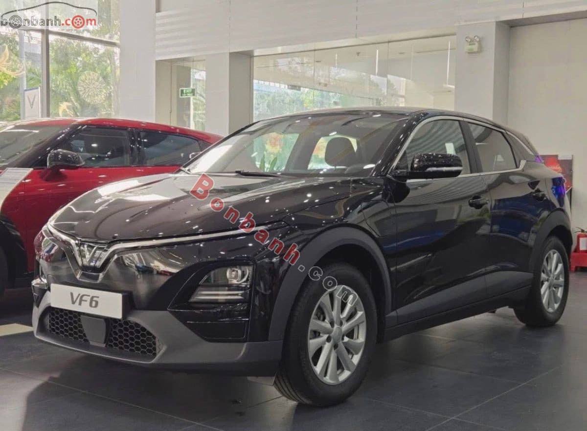2026 VinFast VF6 Eco