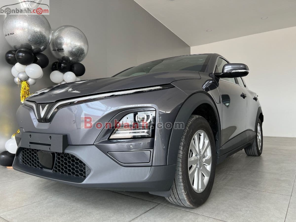 2026 VinFast VF6 Eco